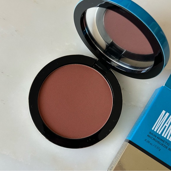 Make Beauty Equinox MICROSUEDE BRONZER - Picture 3 of 5